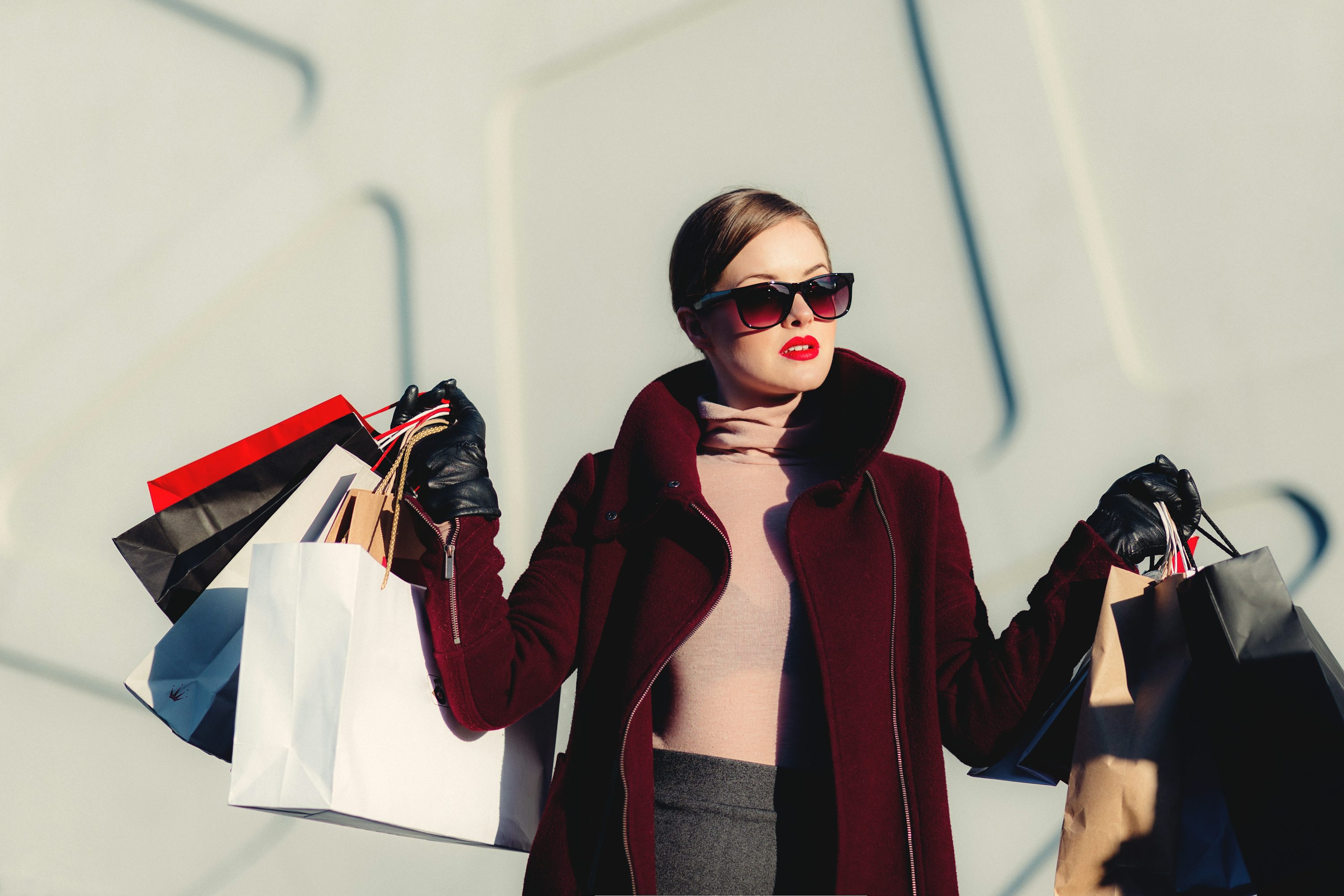 Decoding the luxury context of finance